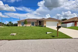 1139 NW 10th Ave, Cape Coral, FL 33993 - Photo 3