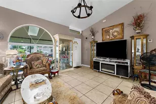 620 Burke Rd, Venice, FL 34293 - Photo 7