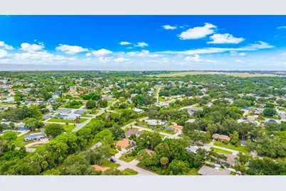 620 Burke Road, Venice, FL 34293 - Photo 37