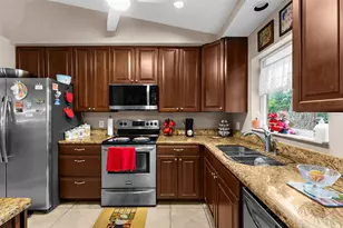620 Burke Rd, Venice, FL 34293 - Photo 11