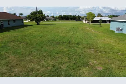 2045 NE 24th Terrace #33, Cape Coral, FL 33909 - Photo 15