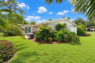 1 Oakwood Dr N, Englewood, FL 34223 - Photo 67