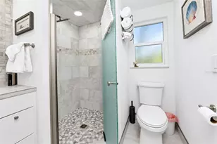 1 Oakwood Dr N, Englewood, FL 34223 - Photo 43