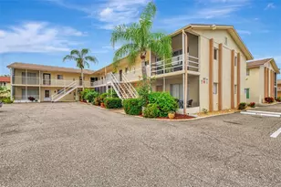 360 Base Ave E, Venice, FL 34285 - Photo 31