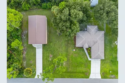 17433 Harris Avenue, Port Charlotte, FL 33948 - Photo 5