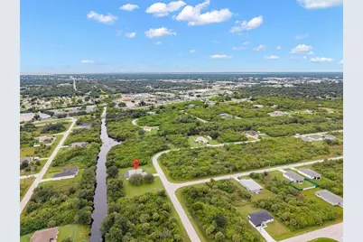 252 Denver Drive, Port Charlotte, FL 33954 - Photo 5