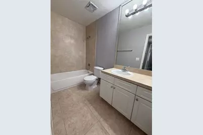 480 Banyon Tree Circle #200, Maitland, FL 32751 - Photo 5
