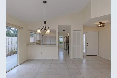 860 Chatham Drive #860, Venice, FL 34285 - Photo 9