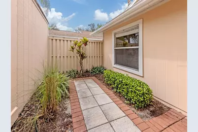 860 Chatham Drive #860, Venice, FL 34285 - Photo 5