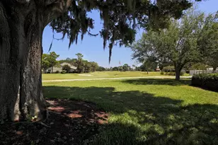 860 Chatham Dr, Venice, FL 34285 - Photo 33