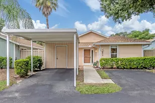 860 Chatham Dr, Venice, FL 34285 - Photo 3