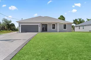 7427 Sea Mist Dr, Port Charlotte, FL 33981 - Photo 1