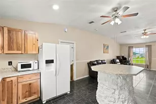 470 Ridgecrest Dr, Punta Gorda, FL 33982 - Photo 9
