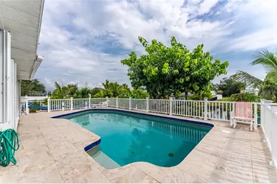 137 Dowling Avenue NE, Port Charlotte, FL 33952 - Photo 31