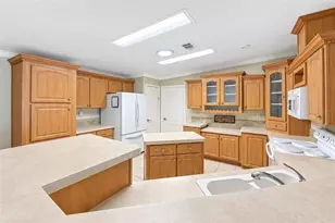 4191 Pelican Pointe Dr, Punta Gorda, FL 33950 - Photo 17