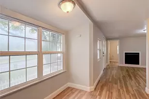 8618 20th St, Tampa, FL 33619 - Photo 19