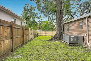 8618 20th St, Tampa, FL 33619 - Photo 43