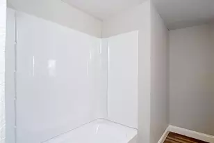 8618 20th St, Tampa, FL 33619 - Photo 27