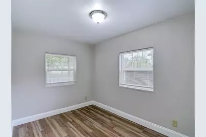 8618 20th Street, Tampa, FL 33619 - Photo 29
