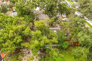 8618 20th St, Tampa, FL 33619 - Photo 3