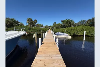 108 Sunrise Drive, Nokomis, FL 34275 - Photo 5