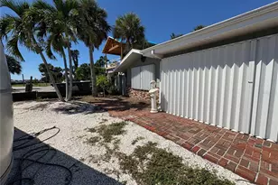 108 Sunrise Dr, Nokomis, FL 34275 - Photo 19