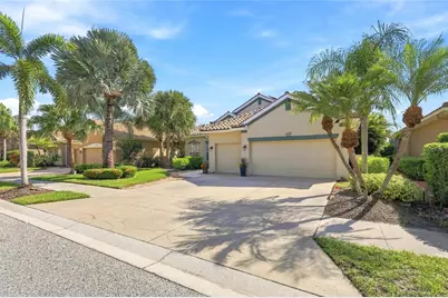 1336 Creek Nine Dr, North Port, FL 34291 - Photo 3