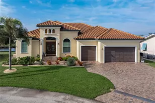 361 Delido Ct, Punta Gorda, FL 33950 - Photo 1