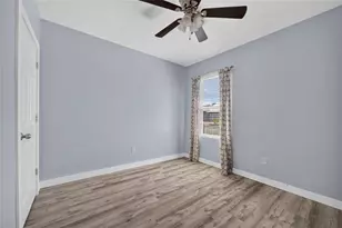 10134 Algren Pl, Port Charlotte, FL 33981 - Photo 19