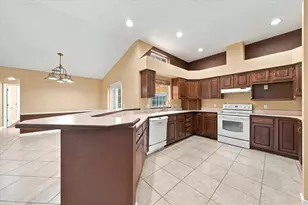 24 Keeble Ave, Debary, FL 32713 - Photo 13