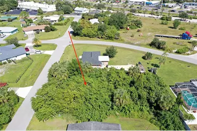 581 Spruce Street NW, Port Charlotte, FL 33952 - Photo 9