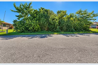 5208 Conner Terrace, Port Charlotte, FL 33981 - Photo 3