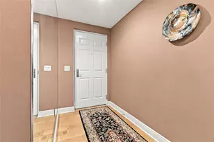 800 N Tamiami Trl, Sarasota, FL 34236 - Photo 7