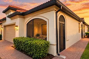24213 Spartina Dr, Venice, FL 34293 - Photo 3
