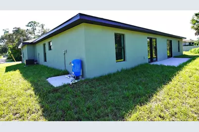 17320 Geddes Avenue, Port Charlotte, FL 33954 - Photo 3