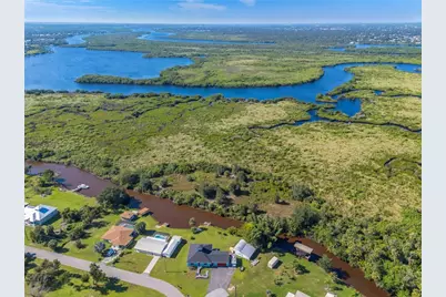 141 Summerset Drive, Punta Gorda, FL 33982 - Photo 3