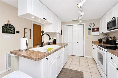 2247 Rio De Janeiro Avenue, Punta Gorda, FL 33983 - Photo 35