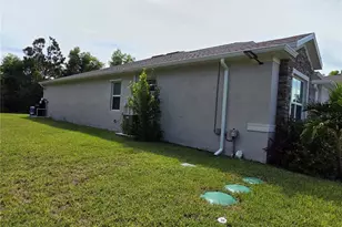 4513 NW 35th Ave, Cape Coral, FL 33993 - Photo 15