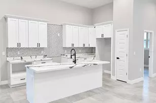 2484 Pickard Ln, North Port, FL 34286 - Photo 3