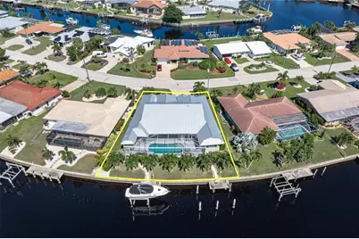 401 Sorrento Court, Punta Gorda, FL 33950 - Photo 9