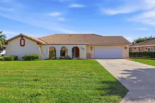 436 Matares Dr, Punta Gorda, FL 33950 - Photo 1