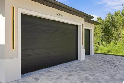 5731 Giffen Avenue, North Port, FL 34291 - Photo 9