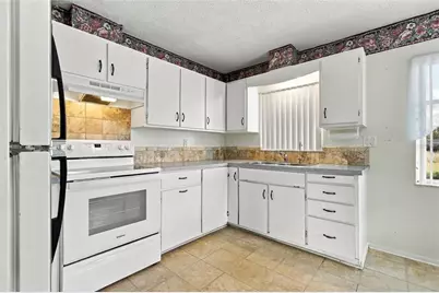 29416 Goodhue Street, Punta Gorda, FL 33982 - Photo 9