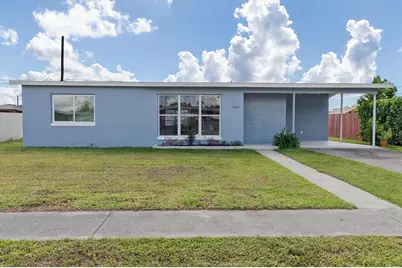 21435 Glendale Avenue, Port Charlotte, FL 33952 - Photo 1