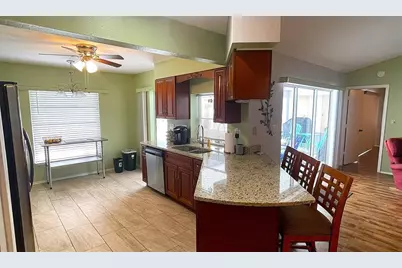 1009 Labelle Terrace NW, Port Charlotte, FL 33948 - Photo 11