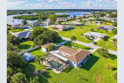 539 Woodland Avenue NW, Port Charlotte, FL 33952 - Photo 41