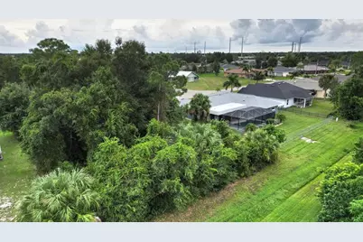 385 Malpelo Avenue, Punta Gorda, FL 33983 - Photo 3
