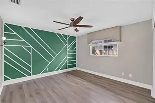 3122 Reseda Ct, Tampa, FL 33618 - Photo 41
