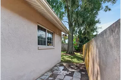 3122 Reseda Court, Tampa, FL 33618 - Photo 59