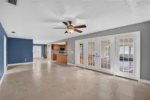 3122 Reseda Ct, Tampa, FL 33618 - Photo 37